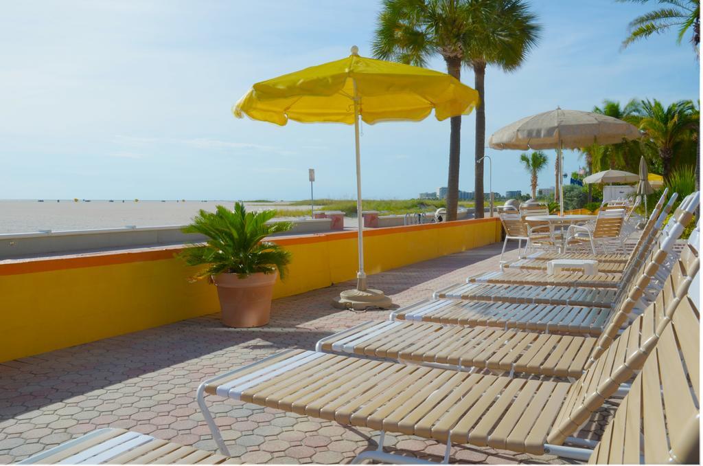 Page Terrace Beachfront Hotel St. Pete Beach Exteriér fotografie